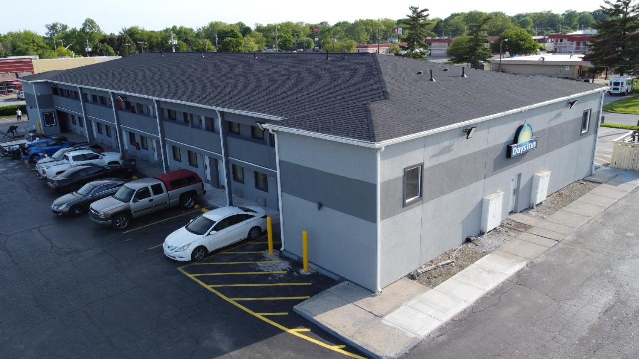 Days Inn By Wyndham Indianapolis East Post Road Bagian luar foto